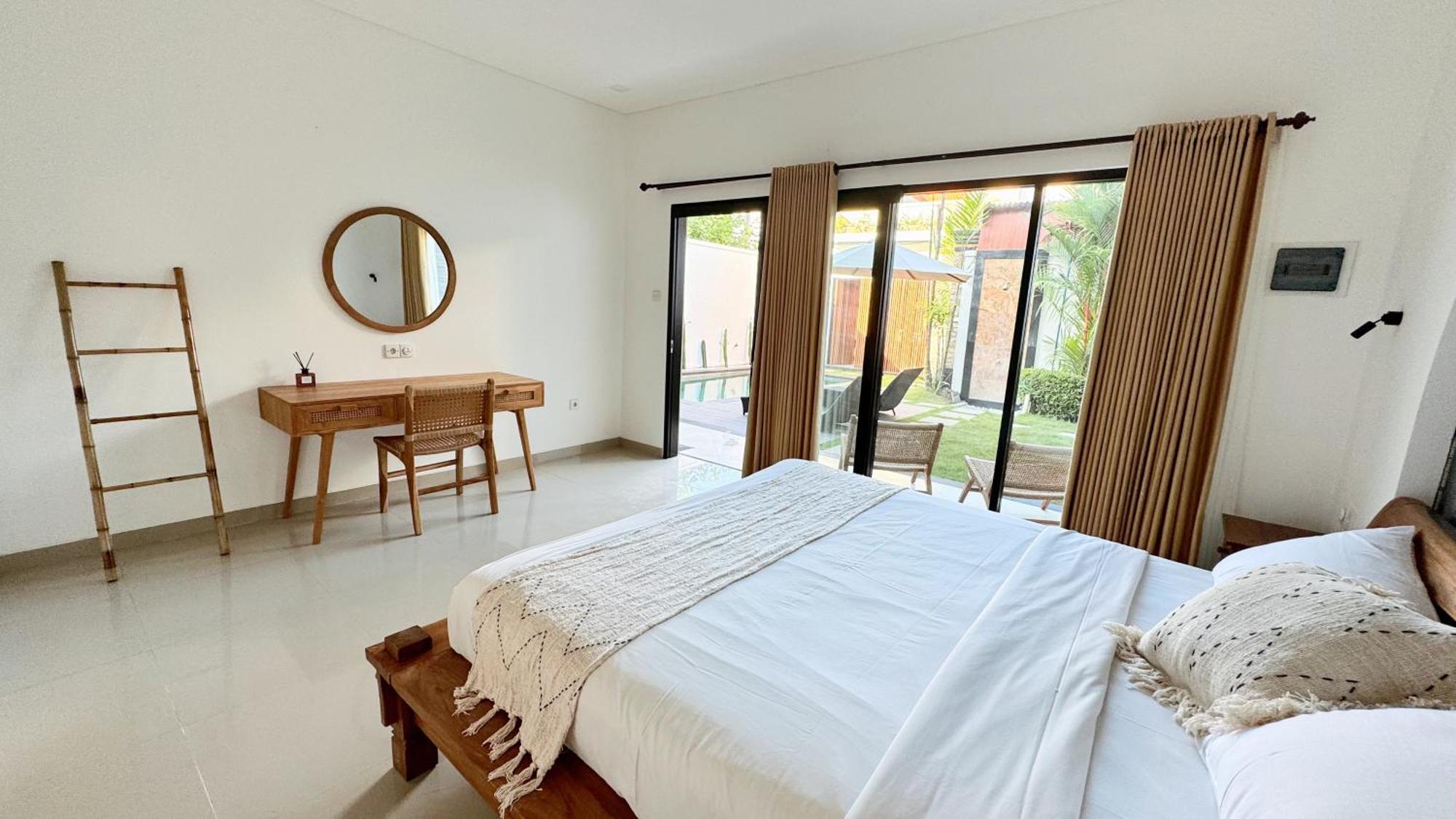 Villa Niu Center Canggu - Fattylion Kültér fotó